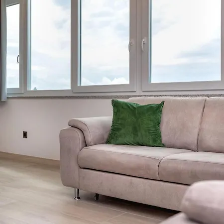 Stunning In 포드스트라나